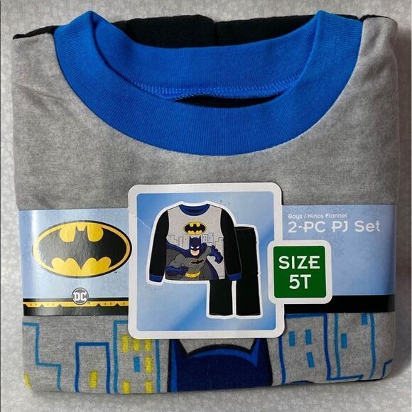 Batman 5Toddler Boys 2 Piece Pajama Set - Picture 1 of 6